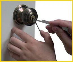 Granby Locksmith Service Granby, CT 860-359-9160 - 6-lock-repair